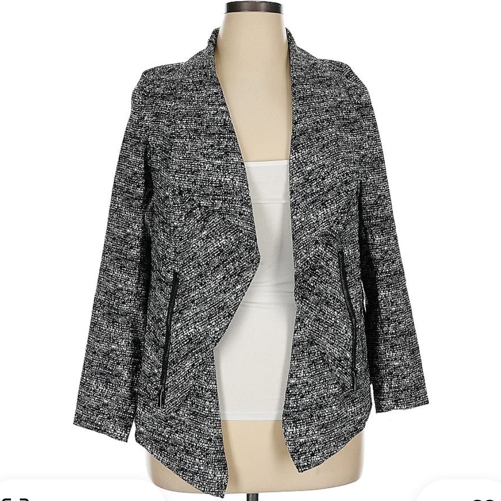 Alfani Black & White Open Front lightweight blazer woman’s plus size 2x